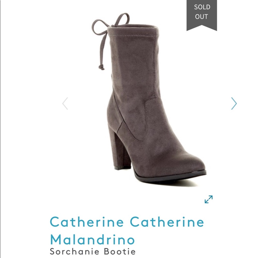 Gray suede ankle booties!!